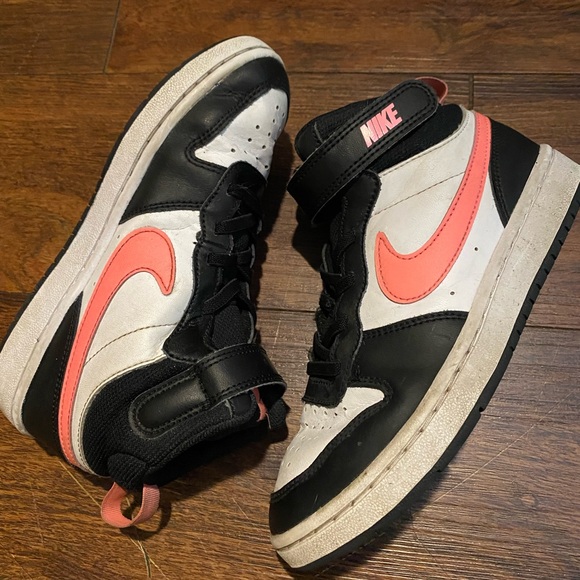 Nike Kids Black and Pink High-Top Sneakers - Picture 3 of 4